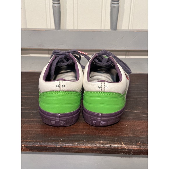Toy Story Buzz Lightyear Vans Men’s Size 8 - Picture 3 of 3